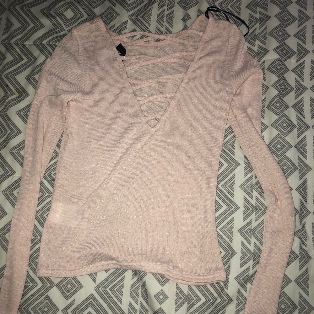Backward crossed knit sheer top